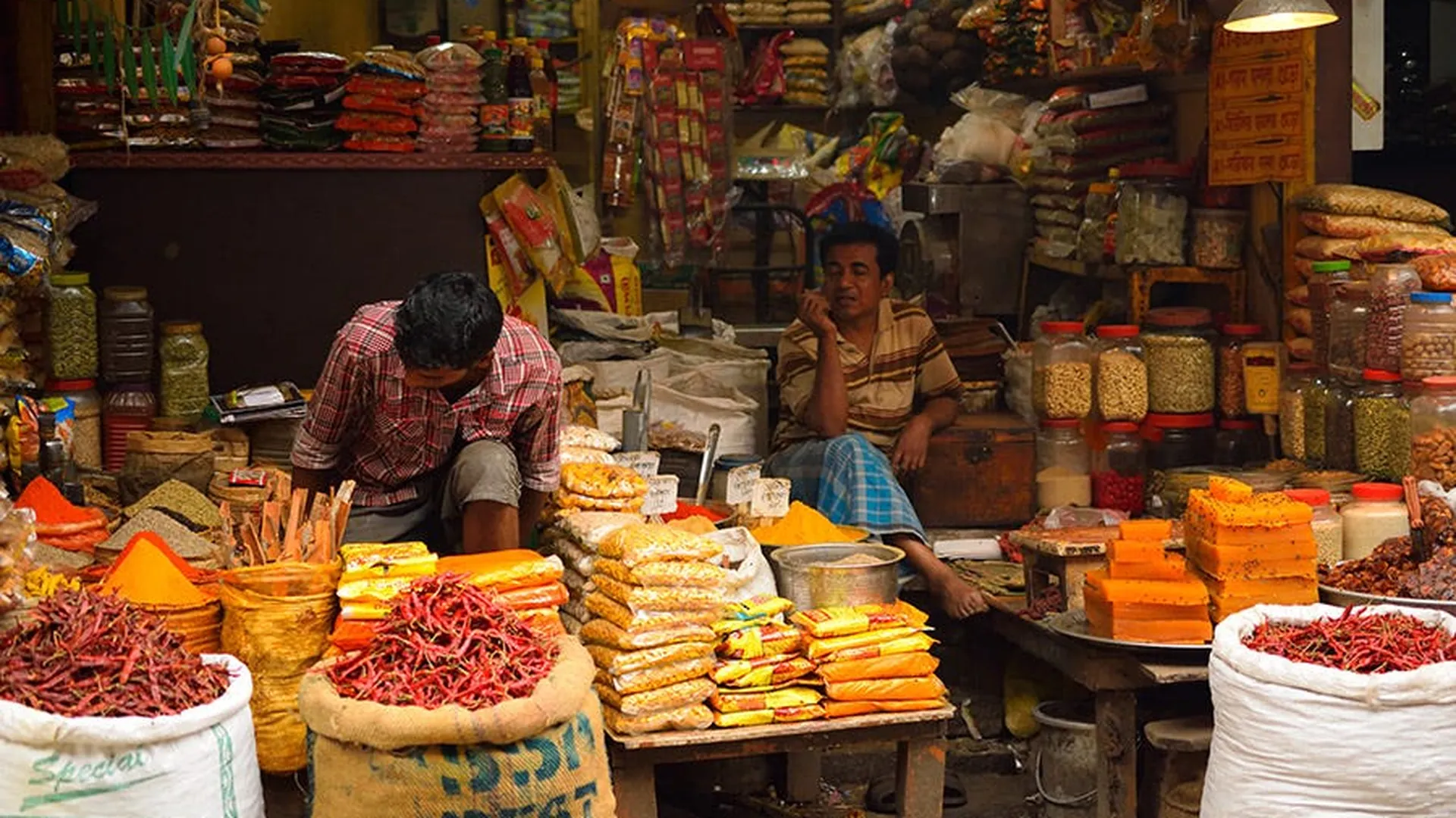 market spices 1920